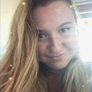 Meet your Posher, Britany